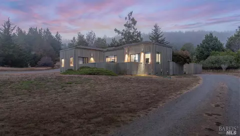 39174 Pacific Reach Rd, The Sea Ranch, CA 95497