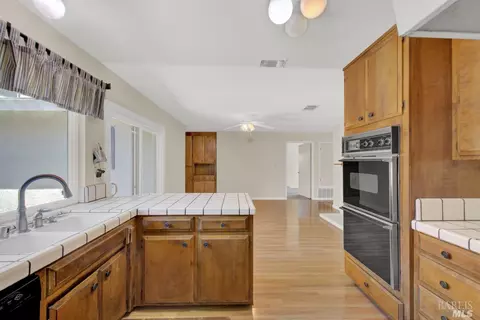 1110 Mulberry Ln, Dixon, CA 95620 photo 19