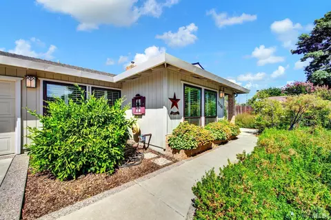 1110 Mulberry Ln, Dixon, CA 95620 photo 6
