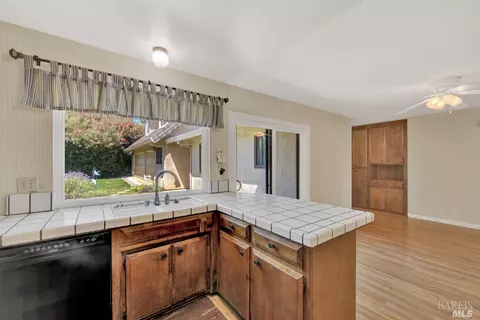 1110 Mulberry Ln, Dixon, CA 95620 photo 17