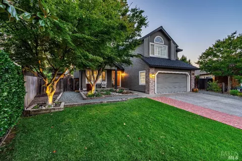 1157 Neil Ct, Sonoma, CA 95476