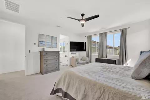 2412 Azure Pl, Fairfield, CA 94533 photo 48