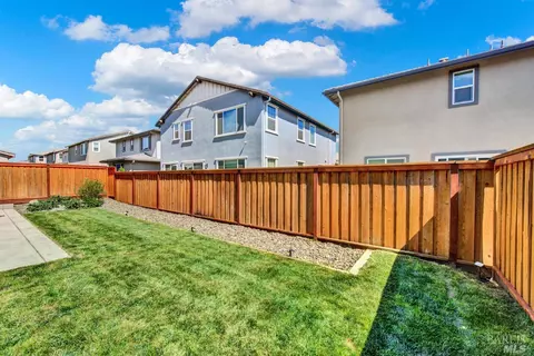 2412 Azure Pl, Fairfield, CA 94533 photo 78