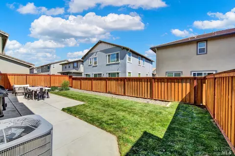 2412 Azure Pl, Fairfield, CA 94533 photo 79