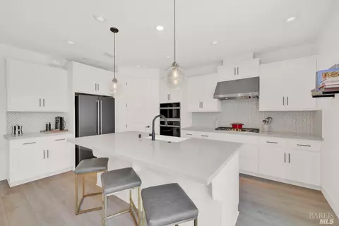 2412 Azure Pl, Fairfield, CA 94533 photo 18