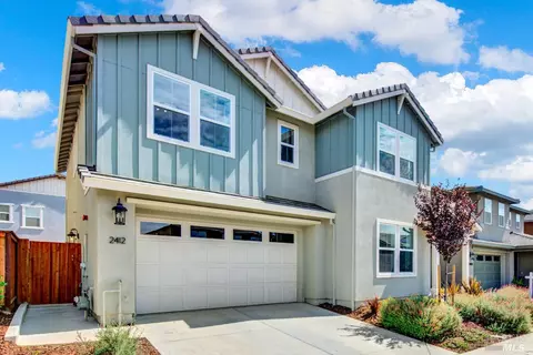 2412 Azure Pl, Fairfield, CA 94533 photo 3