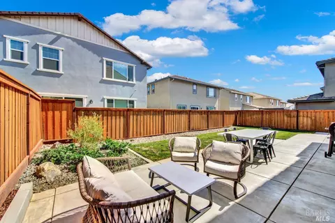 2412 Azure Pl, Fairfield, CA 94533 photo 72