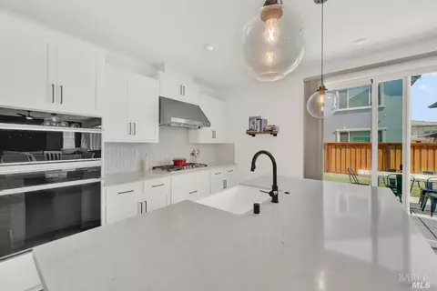 2412 Azure Pl, Fairfield, CA 94533 photo 30