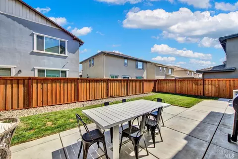 2412 Azure Pl, Fairfield, CA 94533 photo 80