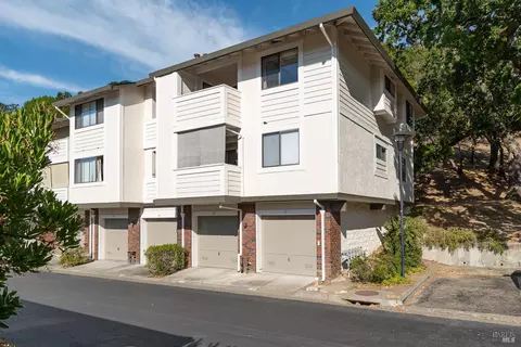 79 Village Cir, San Rafael, CA 94903 photo 13