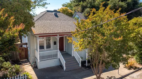 537 A St, Santa Rosa, CA 95401