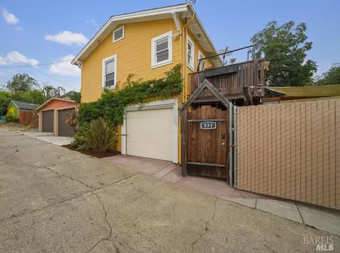 531 Kentucky St, Vallejo, CA 94590 photo 3