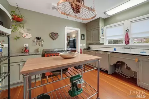531 Kentucky St, Vallejo, CA 94590 photo 7