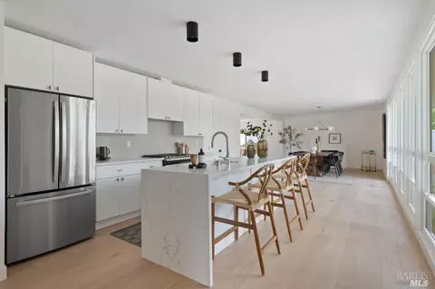 1278 Leafwood Hts, Novato, CA 94947