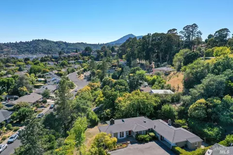 123 Marina Blvd, San Rafael, CA 94901