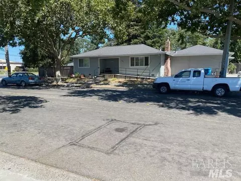 1658-1660 Ridley Ave, Santa Rosa, CA 95401