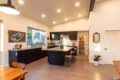 601 W School St, Cotati, CA 94931 photo 24