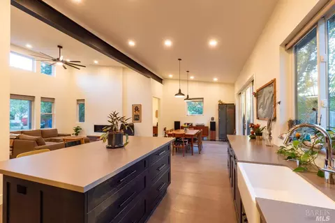 601 W School St, Cotati, CA 94931 photo 28