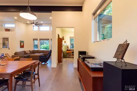 601 W School St, Cotati, CA 94931 photo 20