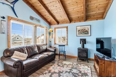 32 Park Ave, Dillon Beach, CA 94929 photo 7