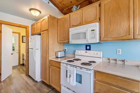 32 Park Ave, Dillon Beach, CA 94929 photo 10