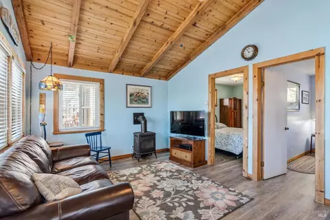 32 Park Ave, Dillon Beach, CA 94929 photo 6