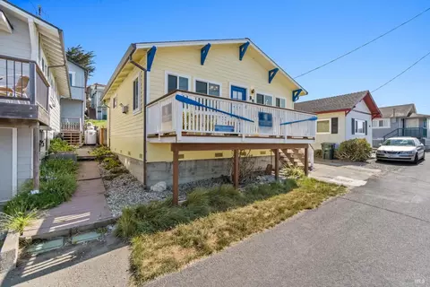 32 Park Ave, Dillon Beach, CA 94929 photo 3