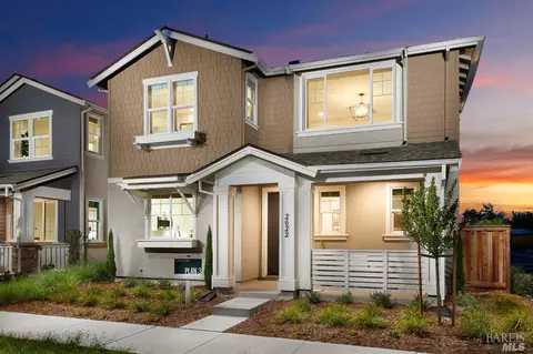 2622 Gable St, Santa Rosa, CA 95407