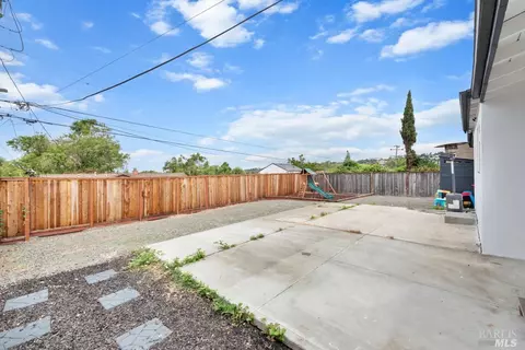 725 Lockwood Dr, Vallejo, CA 94591 photo 24
