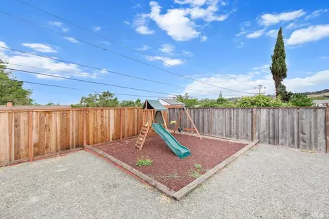 725 Lockwood Dr, Vallejo, CA 94591 photo 27