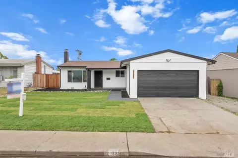725 Lockwood Dr, Vallejo, CA 94591 photo 4
