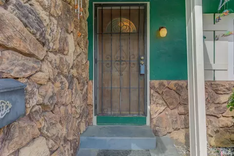 211 Magill St, Vallejo, CA 94589 photo 4