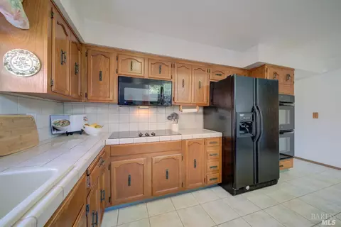 211 Magill St, Vallejo, CA 94589 photo 13