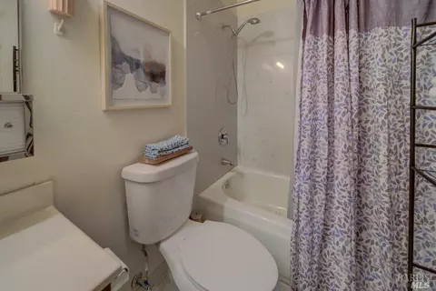211 Magill St, Vallejo, CA 94589 photo 36