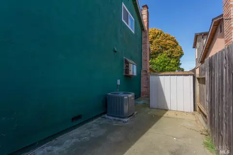 211 Magill St, Vallejo, CA 94589 photo 45