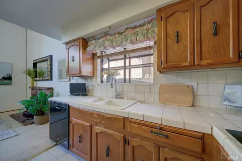 211 Magill St, Vallejo, CA 94589 photo 14