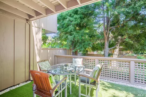 77 Flicker Dr, Novato, CA 94949 photo 31
