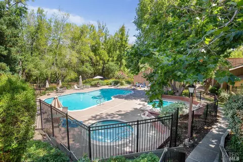 77 Flicker Dr, Novato, CA 94949 photo 38