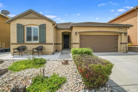 5241 Ralph Moore Ln, Fairfield, CA 94533