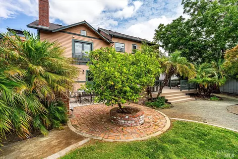 544 E J St, Benicia, CA 94510 photo 51