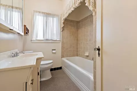321 Garretson Ave, Rodeo, CA 94572 photo 22