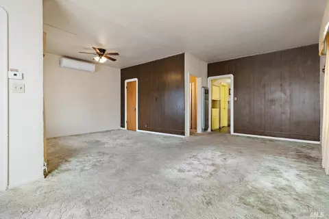 321 Garretson Ave, Rodeo, CA 94572 photo 4