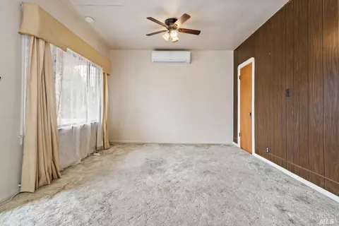 321 Garretson Ave, Rodeo, CA 94572 photo 5