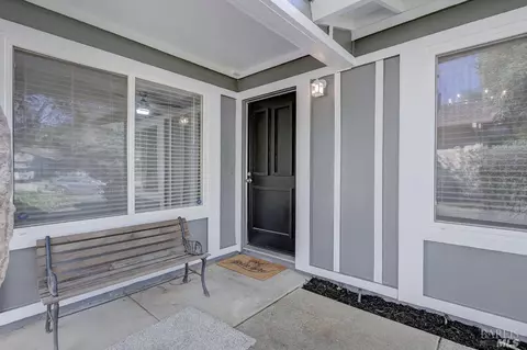 103 Lora Ct, Vallejo, CA 94591 photo 3
