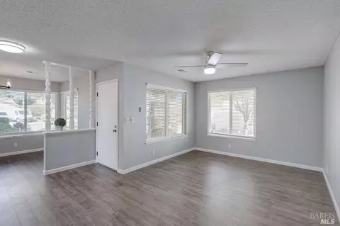 103 Lora Ct, Vallejo, CA 94591 photo 6