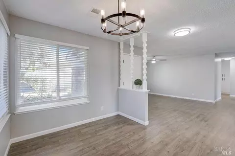 103 Lora Ct, Vallejo, CA 94591 photo 28