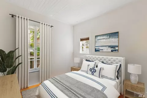 Bedroom - 509 Easterby St, Sausalito, CA 94965 photo 5 of 5