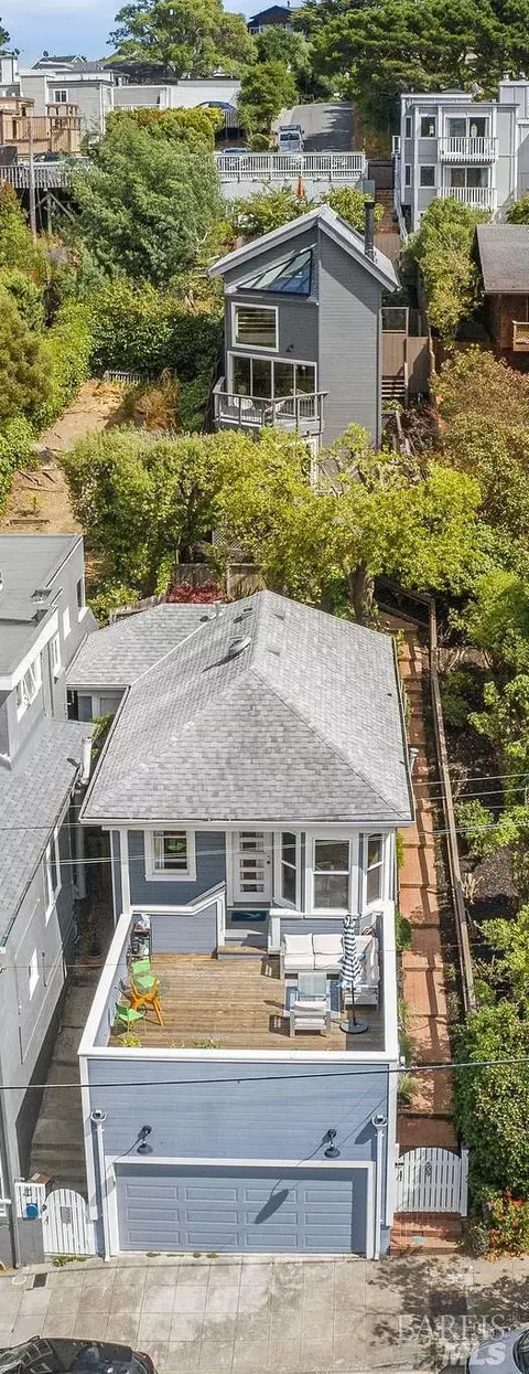 Exterior - 509 Easterby St, Sausalito, CA 94965 photo 2 of 15