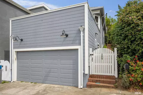 Exterior - 509 Easterby St, Sausalito, CA 94965 photo 11 of 15