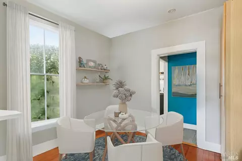 Dining - 509 Easterby St, Sausalito, CA 94965 photo 4 of 4